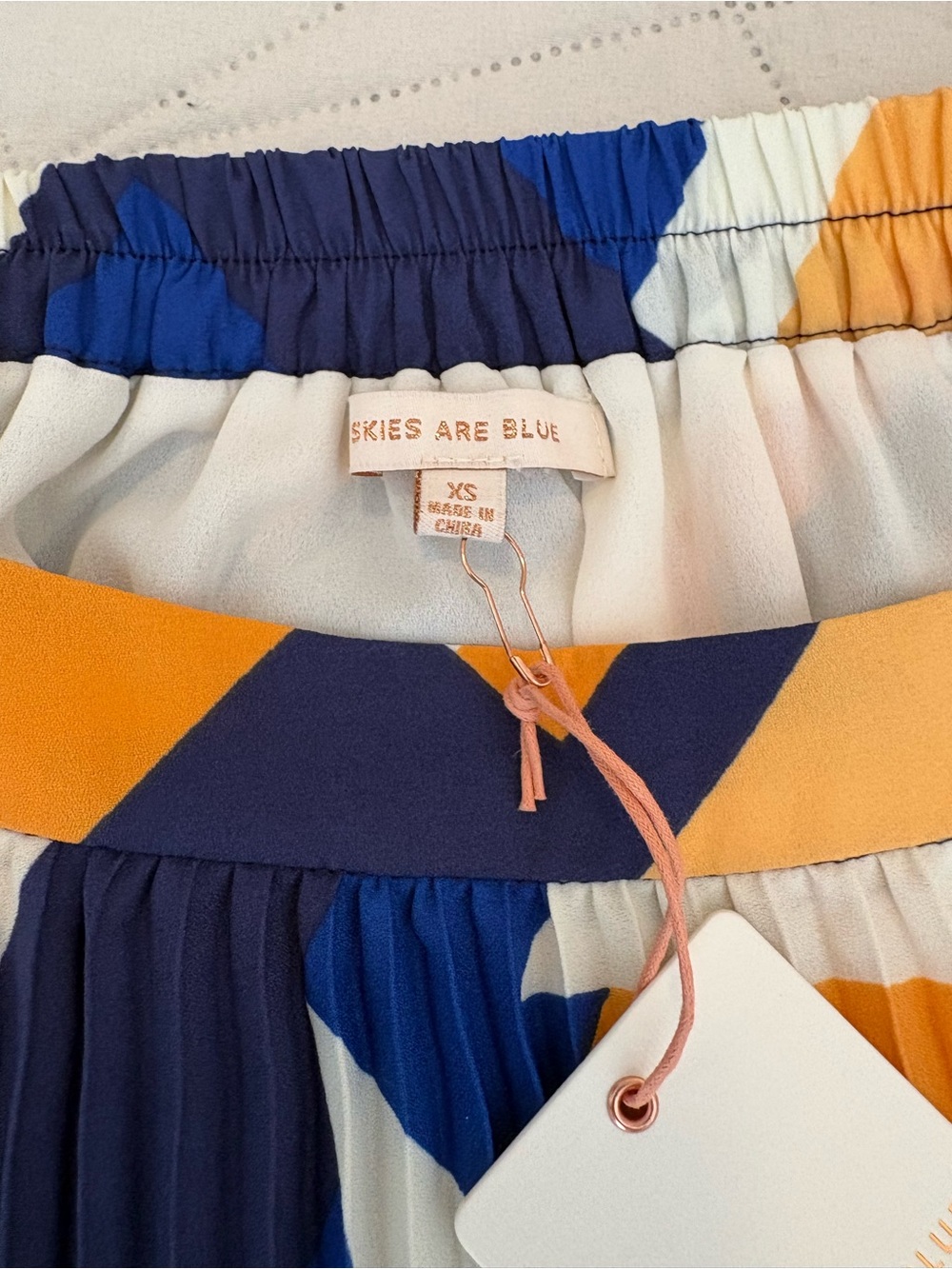 Skies Are Blue Colorblock Pleated skirt - Navy, Mustard & Cream
